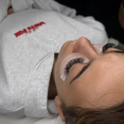 Dermaplaning training course
